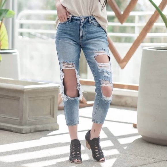 KanCan 15 (31) Ruby High Rise Jeans Distressed Boyfriend KC8571M Thigh Rub - Picture 1 of 13